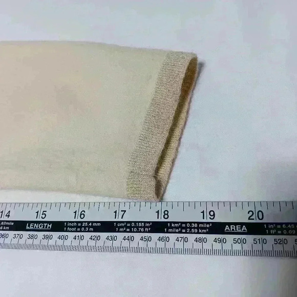 Vintage 💯 Wool full zip gold trim sweater. Ladies XL Petite - Picture 8 of 11